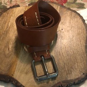 BANANA REPUBLIC Size 34 Honey Brown Italy Leather Silver HW Stitch $88 NEW